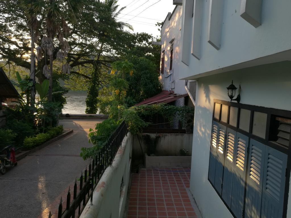 לואנג פרבאנג Viradesa Guesthouse מראה חיצוני תמונה