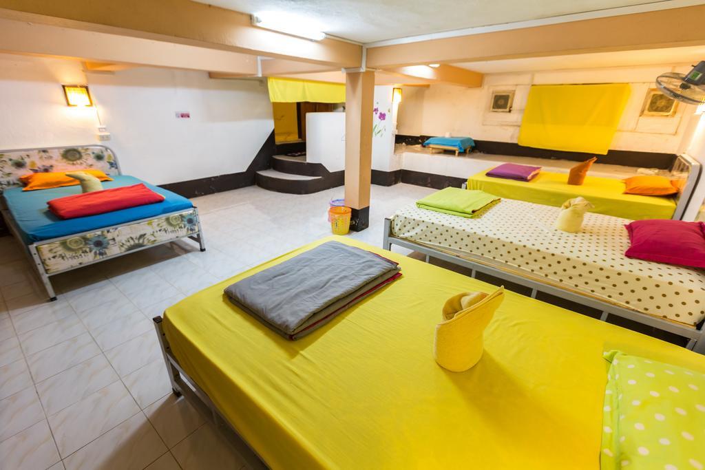 לואנג פרבאנג Viradesa Guesthouse מראה חיצוני תמונה