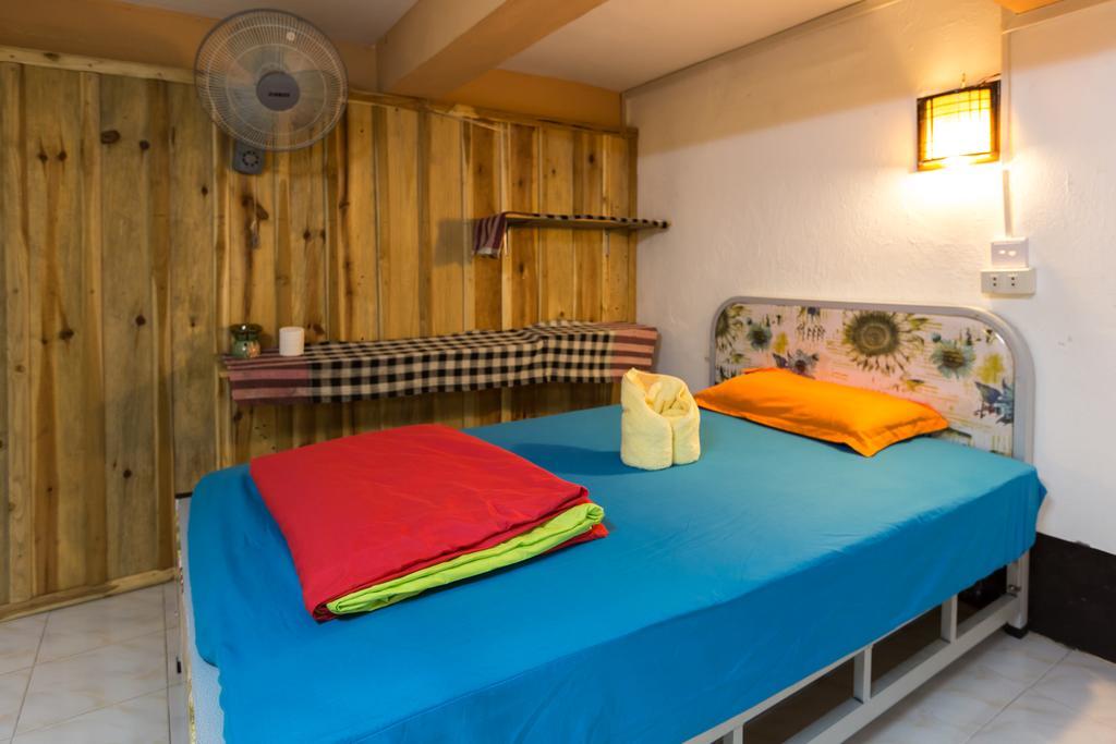 לואנג פרבאנג Viradesa Guesthouse מראה חיצוני תמונה