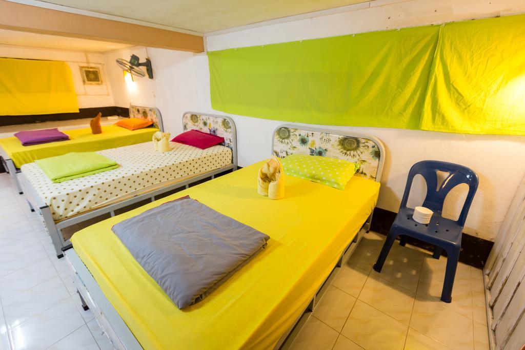 לואנג פרבאנג Viradesa Guesthouse מראה חיצוני תמונה