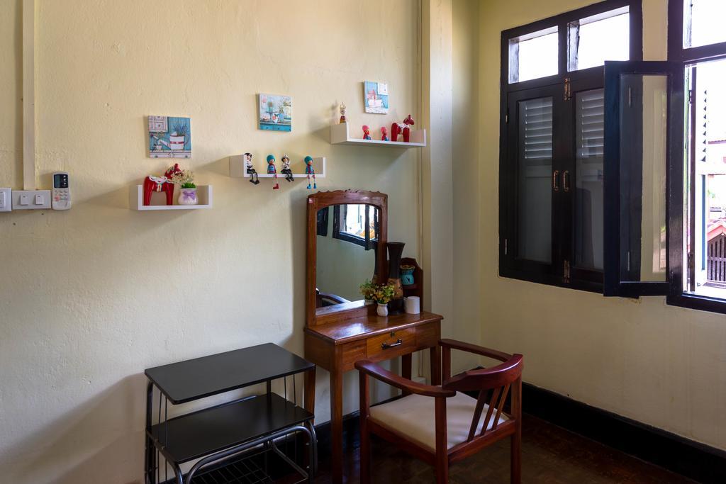 לואנג פרבאנג Viradesa Guesthouse מראה חיצוני תמונה